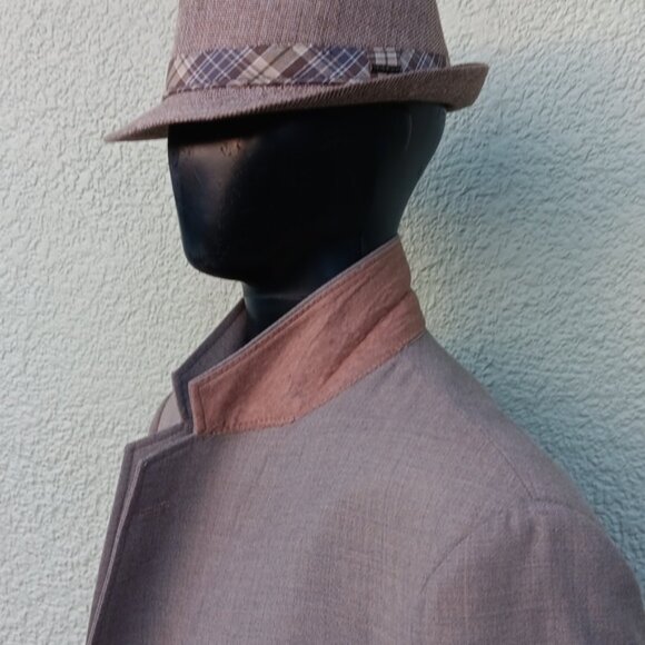 NEW ENGLAND COLLECTION MEN'S VINTAGE (2) BUTTON BLAZER W/GOLD BUTTON ACCENTS - Picture 6 of 15